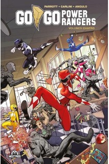 Go Go Power Rangers Vol. 04
