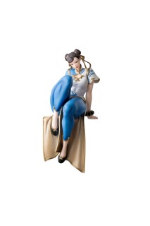 Street Fighter Perching Chun-Li