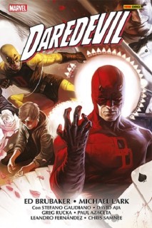 Marvel Omnibus · Daredevil De Ed Brubaker Y Michael Lark 02